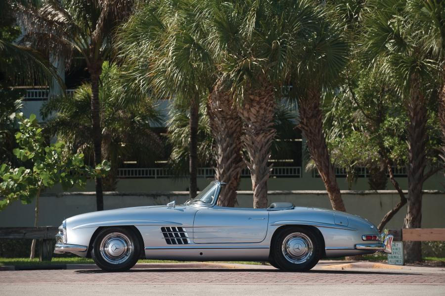  Mercedes-Benz 300 SL Roadster 1961 года  (фото 8 из 30)